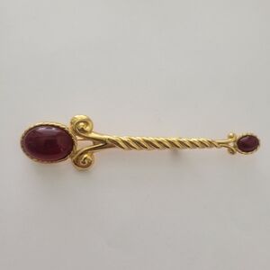 Vintage TRIFARI Gold Tone Scepter Shaped Ruby Red Glass Brooch Pin
